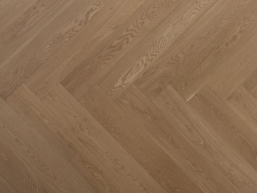 European Oak Herringbone Collection - Toffee Crunch